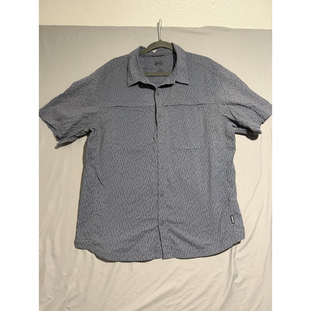 REI co-op blue patterned ss button up‎ dress shirt, double breast pocket, large